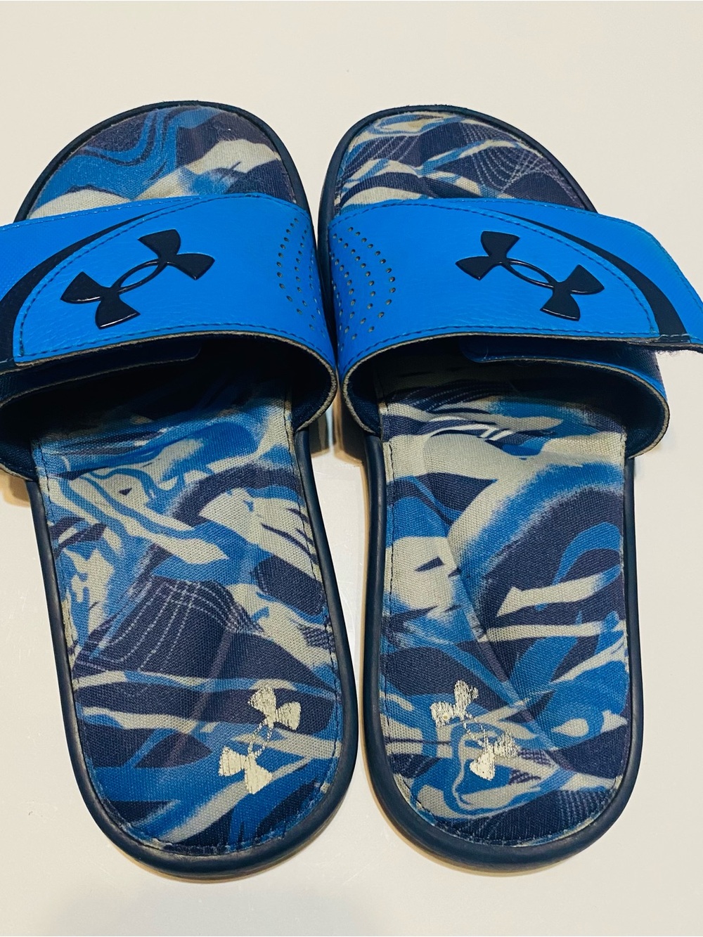 Under Armour Blue and Navy Camo Slide Sandals